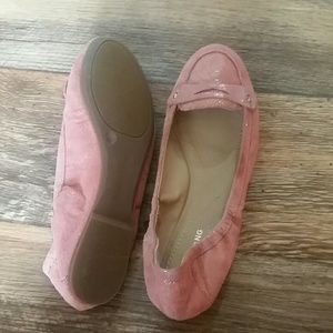 Slip on arturo chiang sparkle flats very pretty